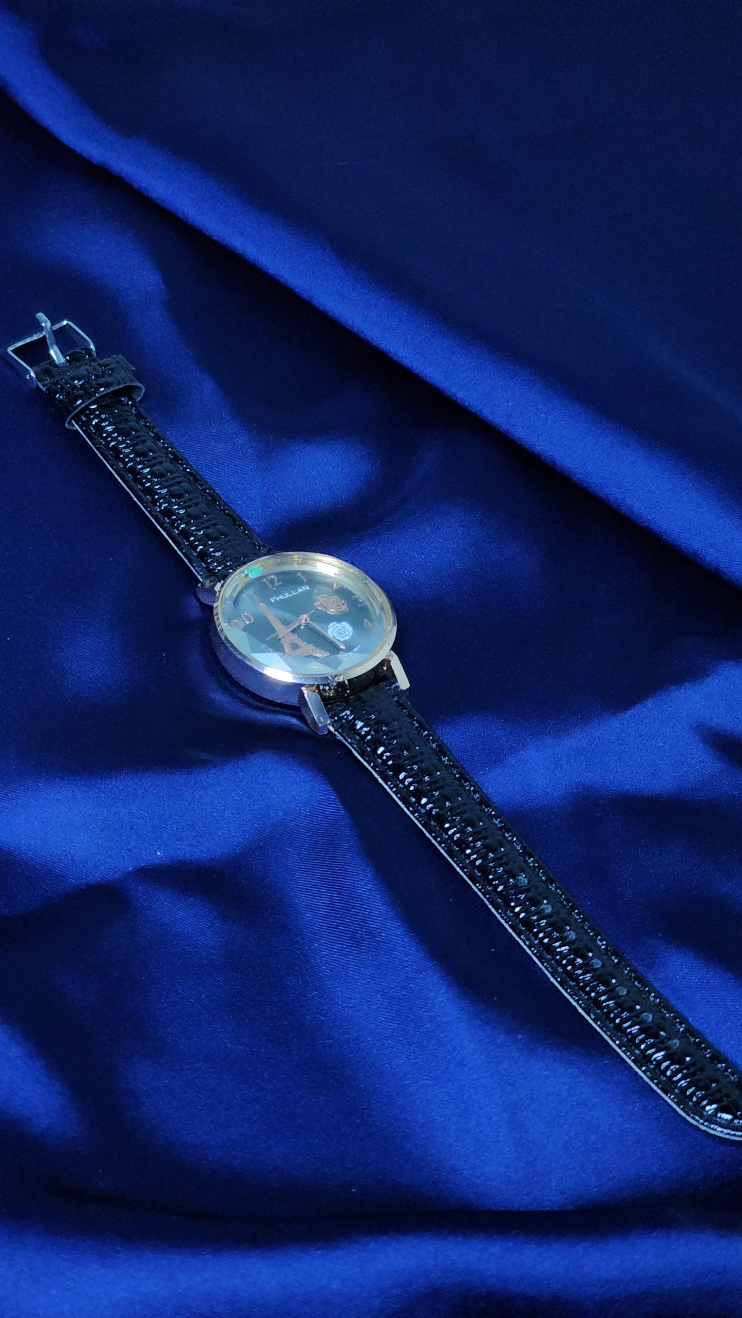 Women’s Silver Gear-Dial Watch