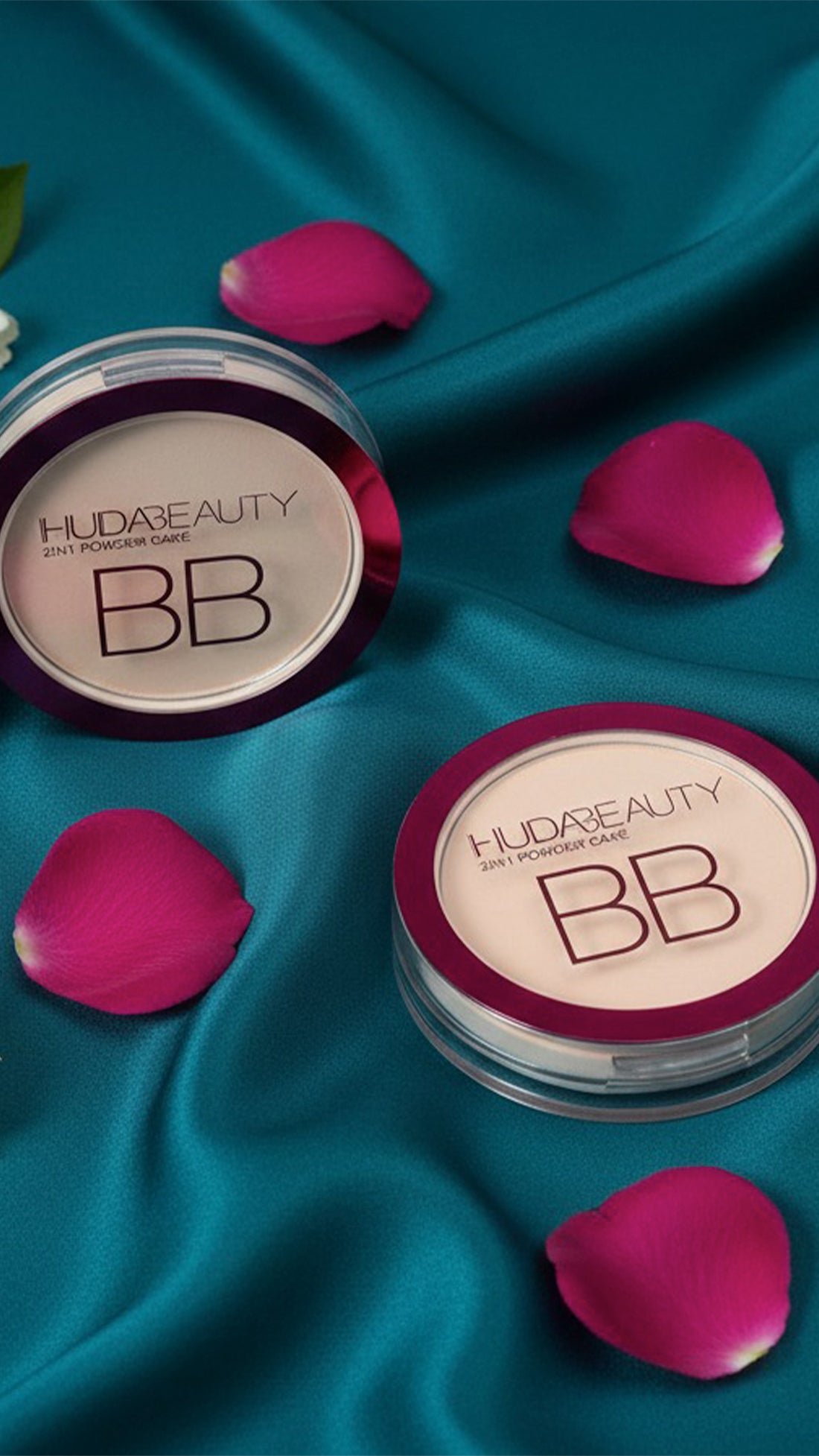 Huda Beauty 2 In 1 Powder Cake BB