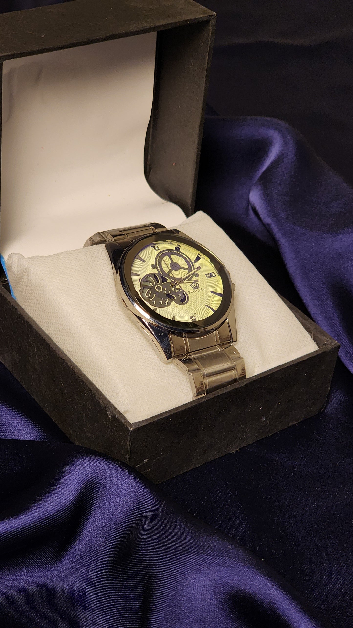 TriXen's Luxe Silver Skeleton Watch - Gear Dial