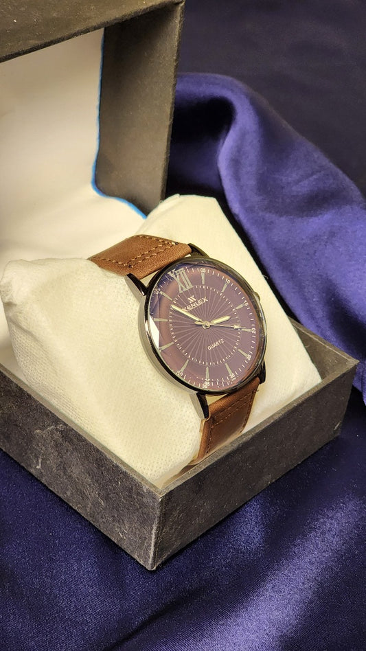 Quartz Watch – Classic Brown Leather Strap